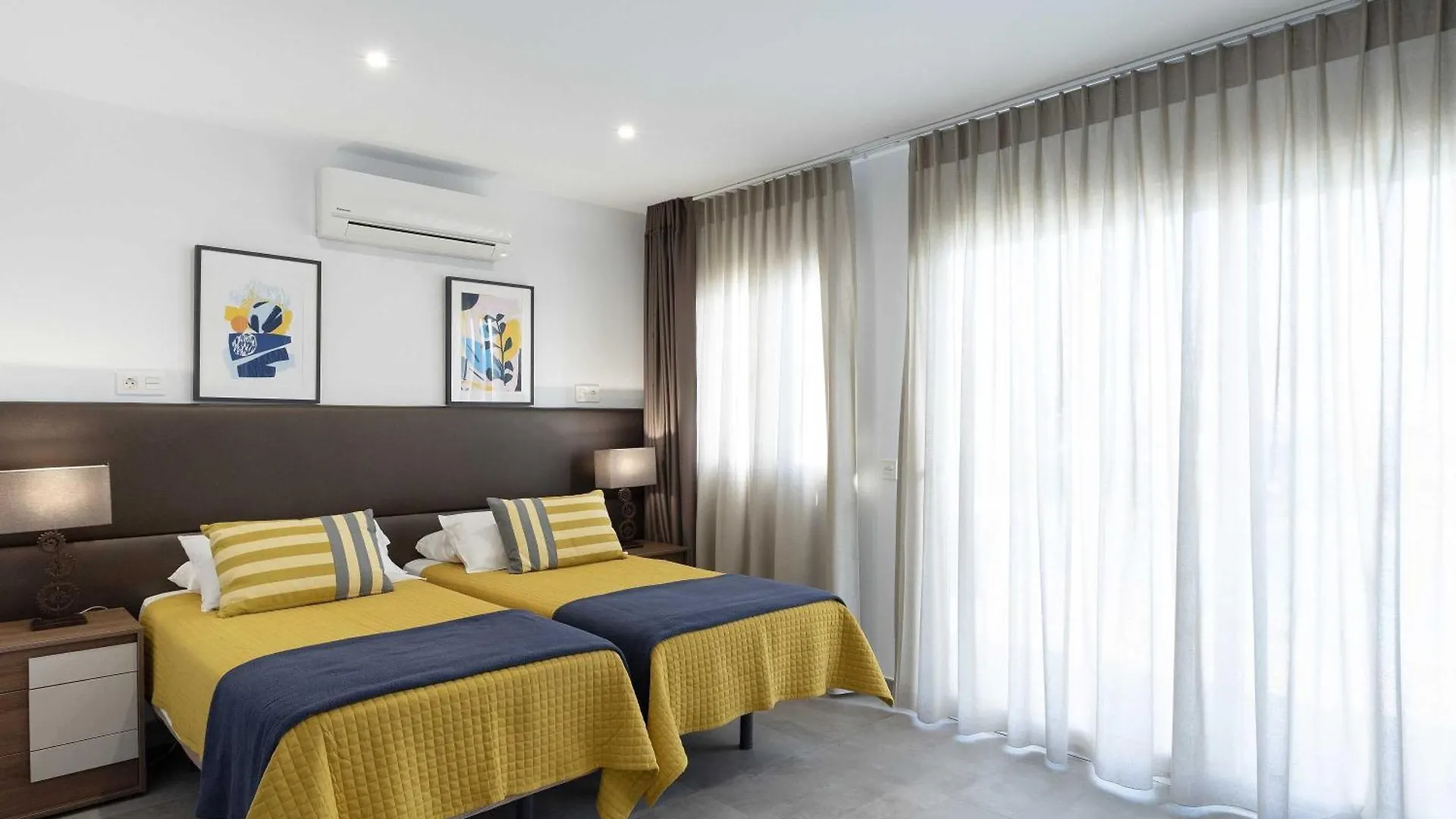 Causel Puerto Del Carmen 0*, Tias Spain